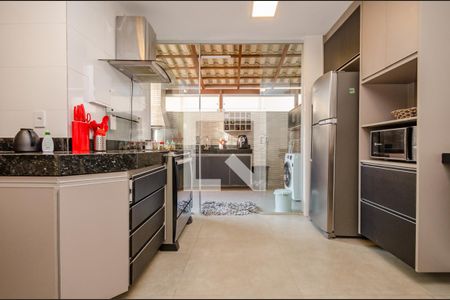 Apartamento à venda com 130m², 3 quartos e 1 vaga Apartamento à venda com 130m², 3 quartos e 1 vagaCozinha