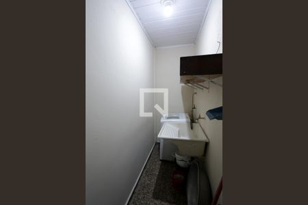 Casa à venda com 180m², 2 quartos e 5 vagasÁrea de Serviço