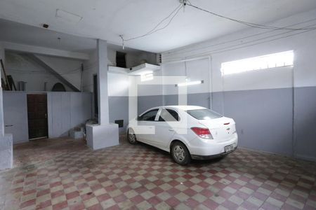 Casa à venda com 180m², 2 quartos e 5 vagasGaragem