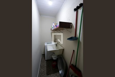 Casa à venda com 180m², 2 quartos e 5 vagasÁrea de Serviço