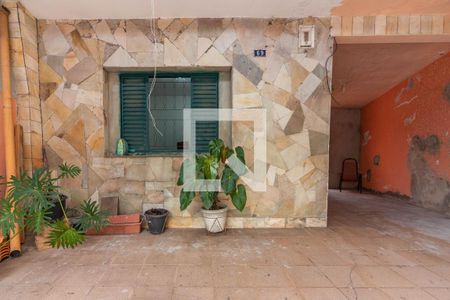 Casa à venda com 100m², 2 quartos e 3 vagas Casa à venda com 100m², 2 quartos e 3 vagasGaragem