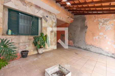 Casa à venda com 100m², 2 quartos e 3 vagas Casa à venda com 100m², 2 quartos e 3 vagasGaragem