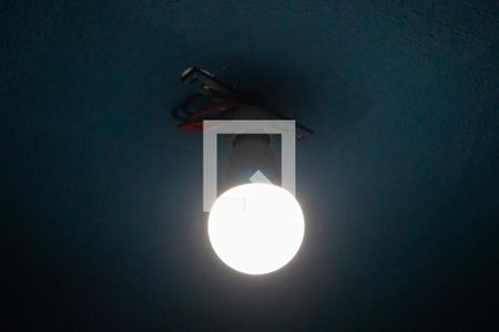 Casa à venda com 75m², 2 quartos e 2 vagas Casa à venda com 75m², 2 quartos e 2 vagasQuarto Detalhe