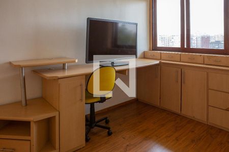 Casa à venda com 280m², 4 quartos e 5 vagas Casa à venda com 280m², 4 quartos e 5 vagasQuarto 3