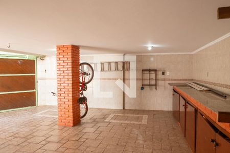 Casa à venda com 280m², 4 quartos e 5 vagas Casa à venda com 280m², 4 quartos e 5 vagasGaragem 2