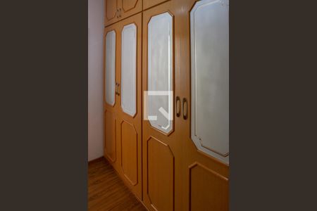 Casa à venda com 280m², 4 quartos e 5 vagas Casa à venda com 280m², 4 quartos e 5 vagasSuíte 1