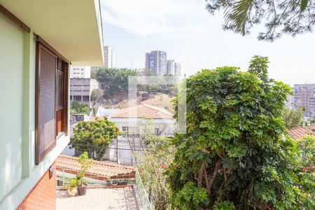 Casa à venda com 280m², 4 quartos e 5 vagas Casa à venda com 280m², 4 quartos e 5 vagasVista da Suíte 1