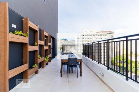 Studio para alugar com 22m², 1 quarto e sem vaga Studio para alugar com 22m², 1 quarto e sem vagaTerraço