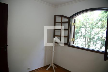 Casa à venda com 243m², 4 quartos e 3 vagasSuíte 2