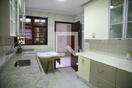 Casa à venda com 243m², 4 quartos e 3 vagasCozinha