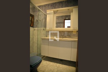 Casa à venda com 243m², 4 quartos e 3 vagasBanheiro Suíte 2