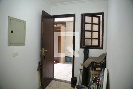 Casa à venda com 243m², 4 quartos e 3 vagasQuarto de Serviço