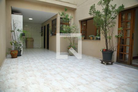 Casa à venda com 243m², 4 quartos e 3 vagasÁrea de Serviço/ Quintal