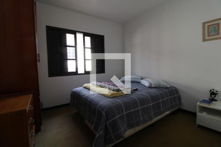 Casa à venda com 115m², 3 quartos e 2 vagasSuíte