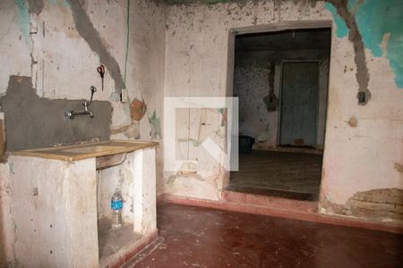 Casa à venda com 360m², 3 quartos e 4 vagas Casa à venda com 360m², 3 quartos e 4 vagasQuarto de Serviço