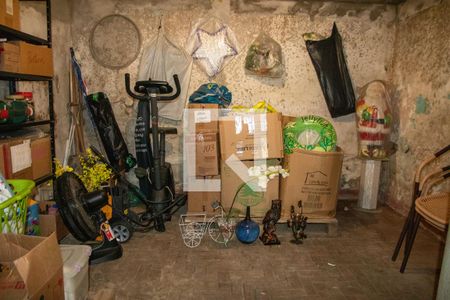 Casa à venda com 360m², 3 quartos e 4 vagas Casa à venda com 360m², 3 quartos e 4 vagasQuarto de Serviço