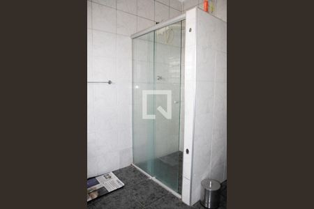 Casa à venda com 360m², 3 quartos e 4 vagas Casa à venda com 360m², 3 quartos e 4 vagasBanheiro 1