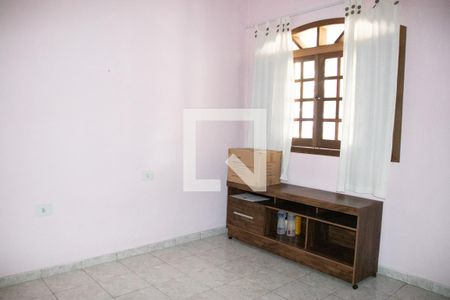 Casa à venda com 360m², 3 quartos e 4 vagas Casa à venda com 360m², 3 quartos e 4 vagasQuarto 2