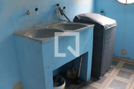 Casa à venda com 320m², 3 quartos e 1 vagaÁrea de Serviço