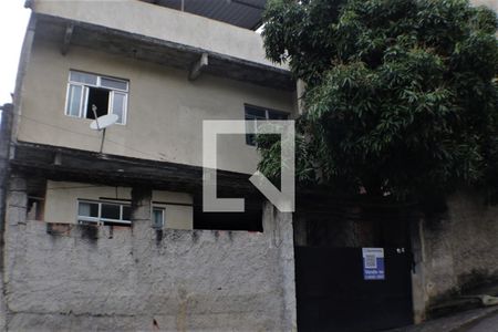 Casa à venda com 320m², 3 quartos e 1 vagaFachada