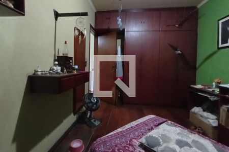 Casa à venda com 515m², 3 quartos e 2 vagas Casa à venda com 515m², 3 quartos e 2 vagasQuarto 2