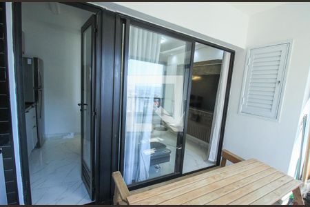 Apartamento à venda com 57m², 2 quartos e sem vagaVaranda