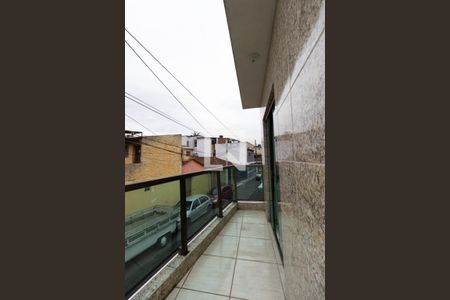 Casa à venda com 102m², 4 quartos e 1 vaga Casa à venda com 102m², 4 quartos e 1 vagaVaranda Suíte 3