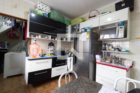 Casa à venda com 102m², 4 quartos e 1 vaga Casa à venda com 102m², 4 quartos e 1 vagaCozinha 2