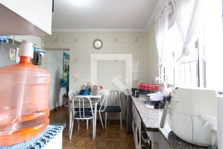 Casa à venda com 102m², 4 quartos e 1 vaga Casa à venda com 102m², 4 quartos e 1 vagaCozinha 2