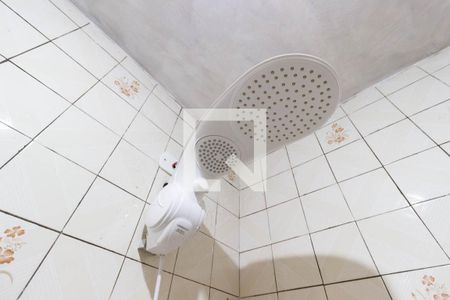 Casa à venda com 102m², 4 quartos e 1 vaga Casa à venda com 102m², 4 quartos e 1 vagaBanheiro