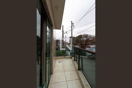 Casa à venda com 102m², 4 quartos e 1 vaga Casa à venda com 102m², 4 quartos e 1 vagaVaranda Suíte 3