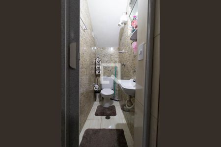 Casa à venda com 102m², 4 quartos e 1 vaga Casa à venda com 102m², 4 quartos e 1 vagaBanheiro Suíte 1