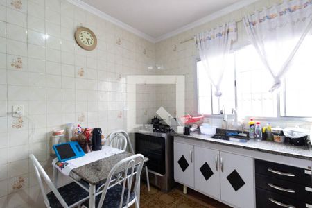 Casa à venda com 102m², 4 quartos e 1 vaga Casa à venda com 102m², 4 quartos e 1 vagaCozinha 2