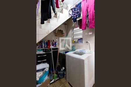 Casa à venda com 102m², 4 quartos e 1 vaga Casa à venda com 102m², 4 quartos e 1 vagaÁrea de serviço