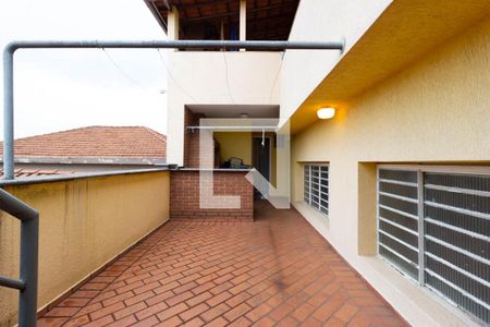 Casa à venda com 300m², 4 quartos e 3 vagas Casa à venda com 300m², 4 quartos e 3 vagasÁrea de serviço