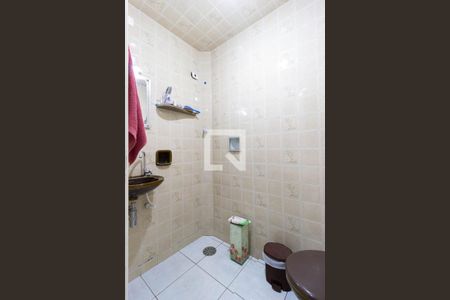 Casa à venda com 300m², 4 quartos e 3 vagas Casa à venda com 300m², 4 quartos e 3 vagasBanheiro