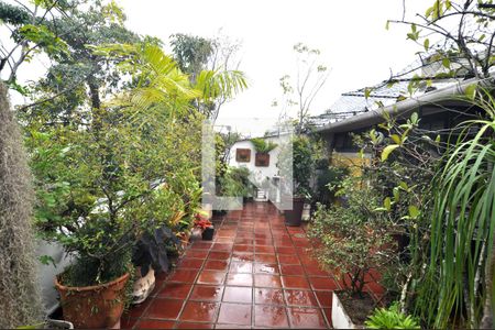 Apartamento à venda com 160m², 2 quartos e 1 vagaCobertura