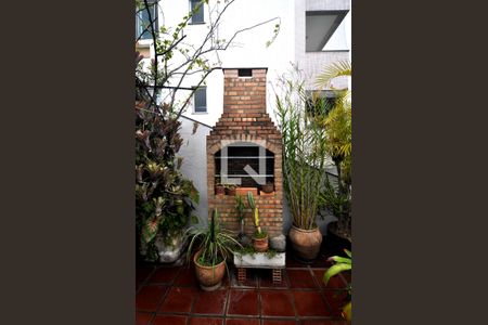 Apartamento à venda com 160m², 2 quartos e 1 vagaChurrasqueira