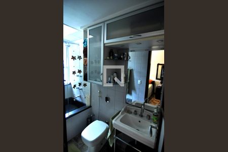 Apartamento à venda com 160m², 2 quartos e 1 vagaBanheiro da Suite