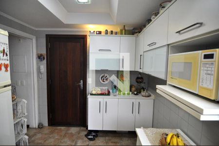 Apartamento à venda com 160m², 2 quartos e 1 vagaCozinha - Armários