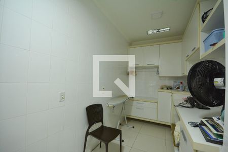 Apartamento à venda com 640m², 7 quartos e 2 vagasQuarto de Serviço