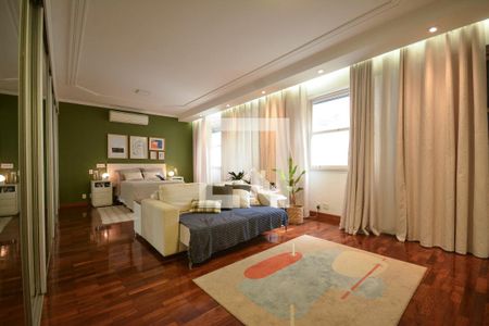 Apartamento à venda com 640m², 7 quartos e 2 vagasQuarto 3 suite