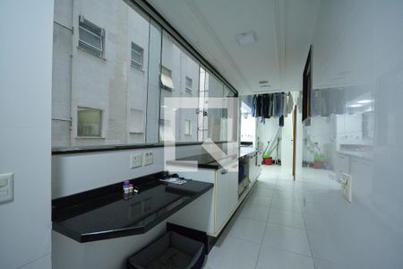 Apartamento à venda com 640m², 7 quartos e 2 vagasDetalhe da area de serviço