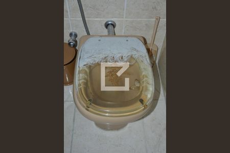 Apartamento à venda com 195m², 4 quartos e 3 vagasBanheiro da Suíte 4