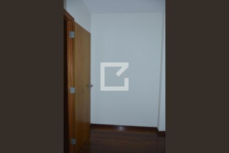 Apartamento à venda com 195m², 4 quartos e 3 vagasQuarto 4 - Suíte