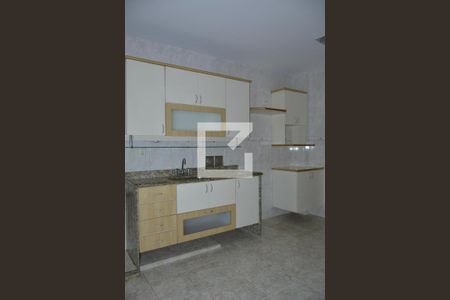 Apartamento à venda com 195m², 4 quartos e 3 vagasCozinha