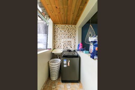 Casa à venda com 100m², 3 quartos e 1 vagaÁrea de Serviço