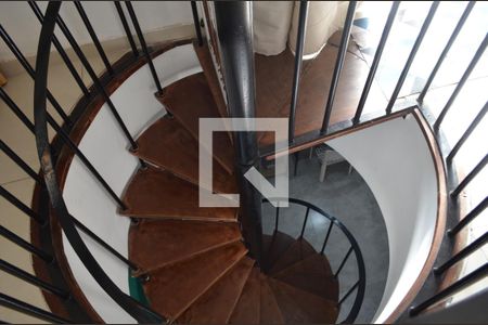 Apartamento à venda com 165m², 3 quartos e 2 vagasAcesso ao Segundo Andar