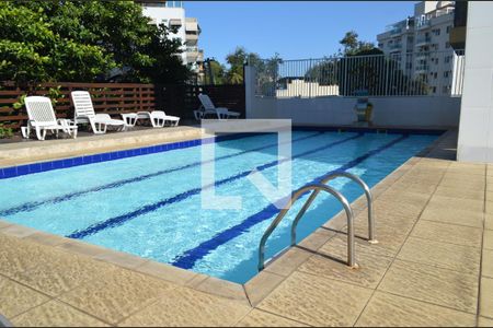 Apartamento à venda com 165m², 3 quartos e 2 vagasÁrea comum - Piscina