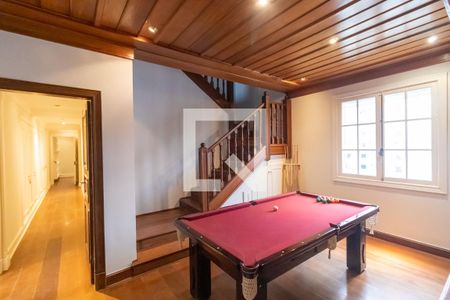 Apartamento à venda com 578m², 5 quartos e 2 vagas Apartamento à venda com 578m², 5 quartos e 2 vagasSala de Jogos